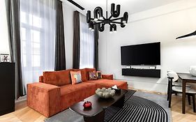 Luxury Suite By Chivi #Freeparking